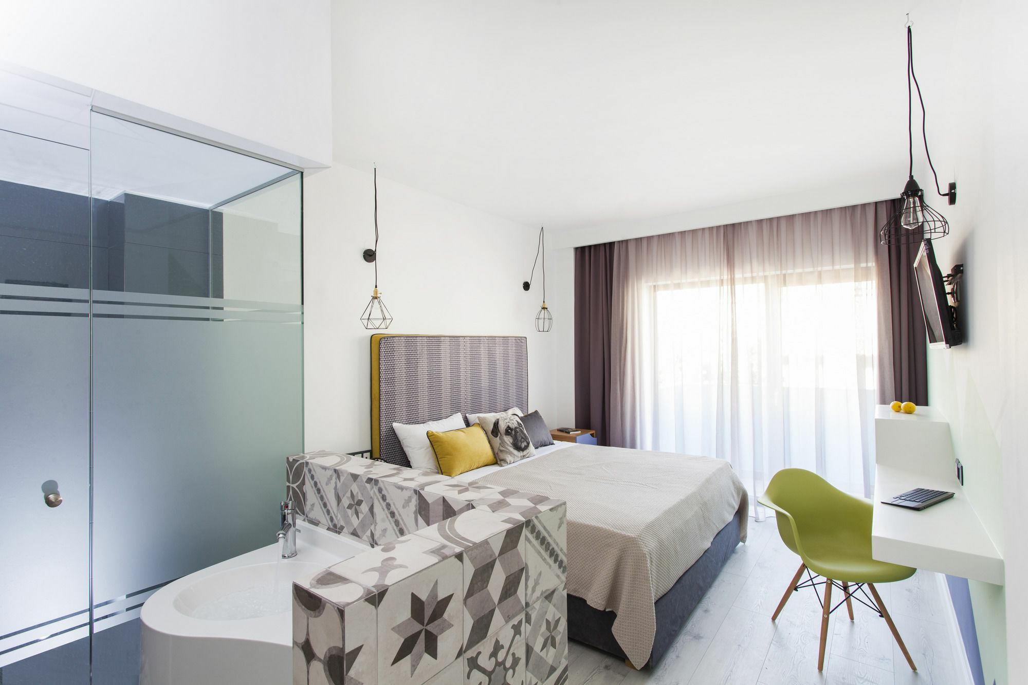 Blue Bottle Boutique Hotel Thessaloniki Exterior photo